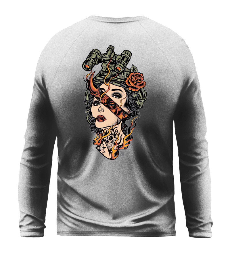 Лонгслів Devil in the Details